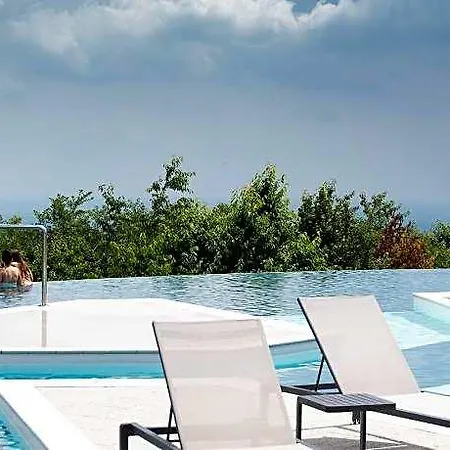Ozon Conference And Wellness 4*